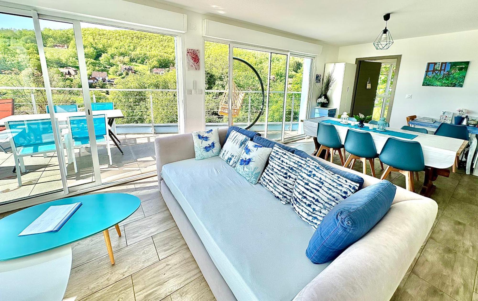 Janea Big Blue House Apartment Reichsfeld Екстериор снимка