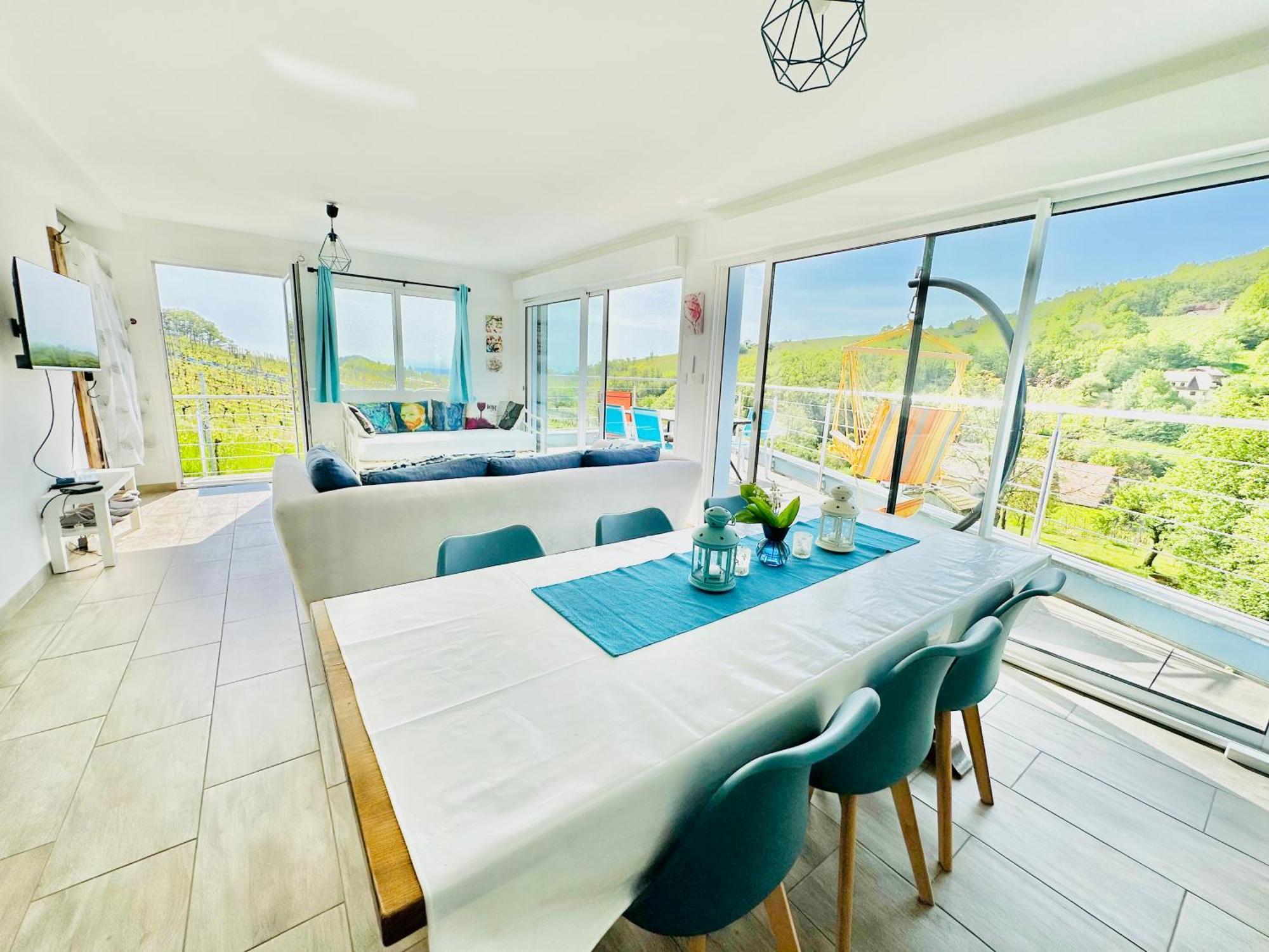 Janea Big Blue House Apartment Reichsfeld Екстериор снимка
